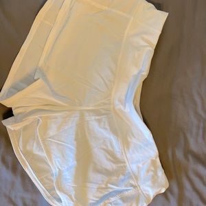White speed up lululemon shorts
